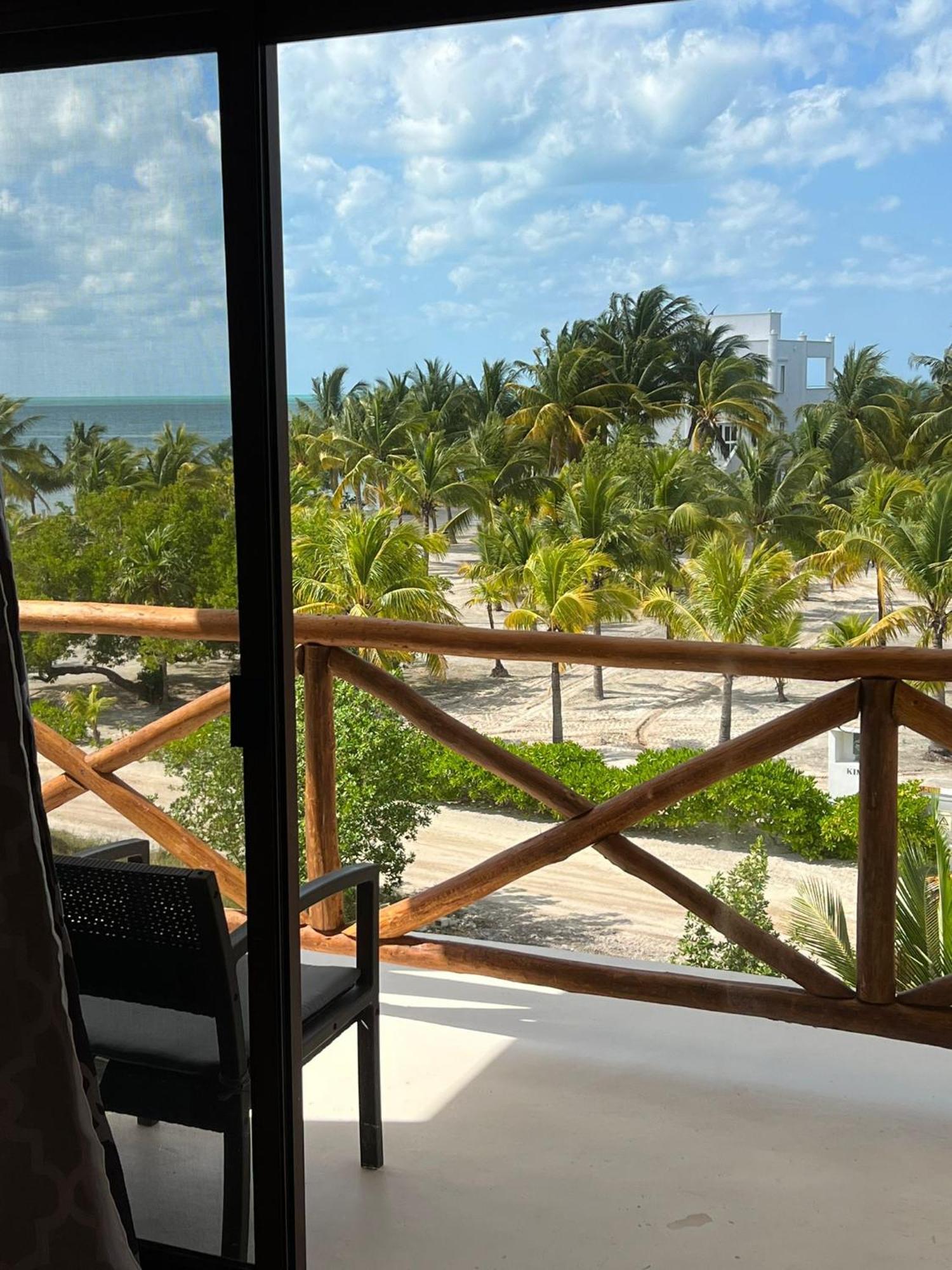 Atenea Holbox Екстериор снимка