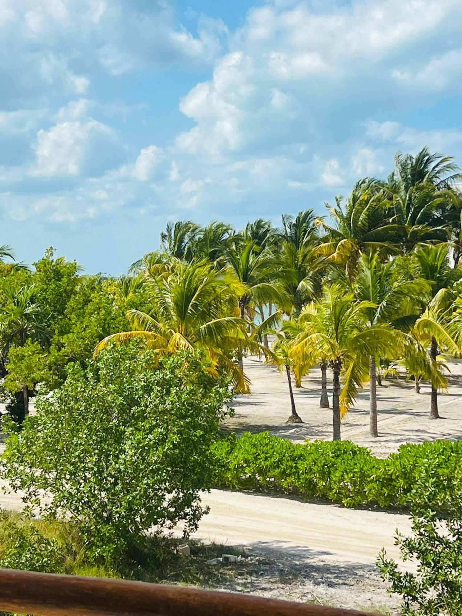 Atenea Holbox Екстериор снимка